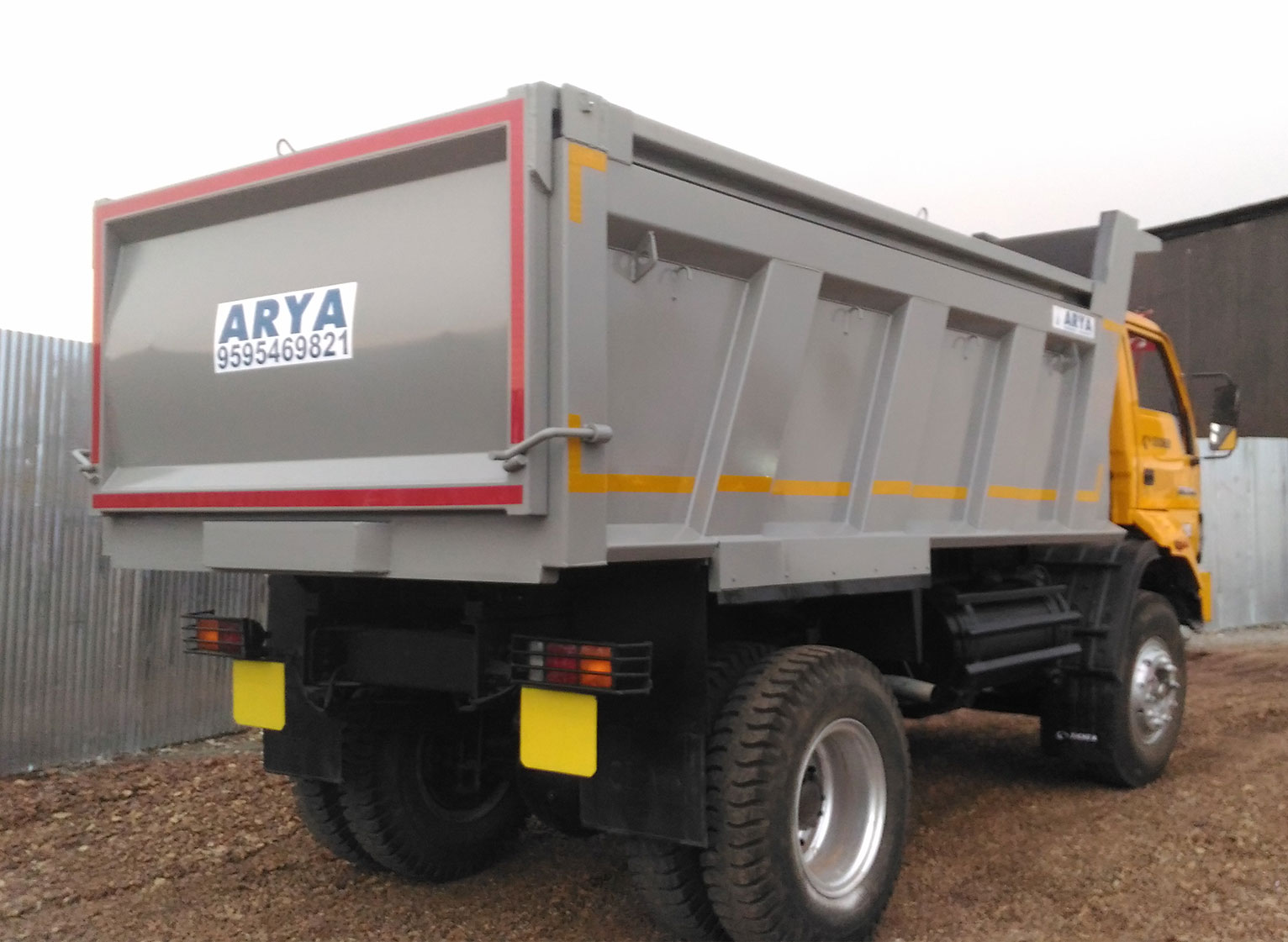 Eicher-Terra16_10cubic